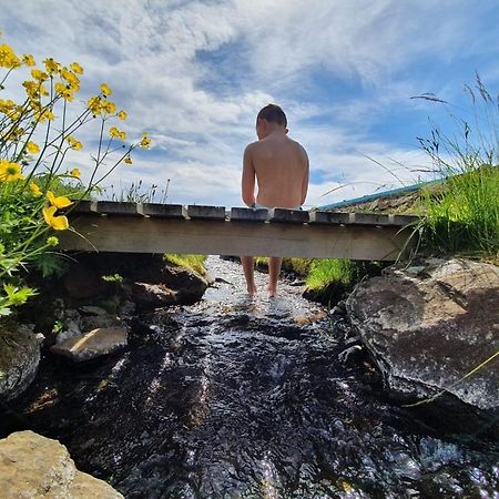 Hótel Laugarhóll with natural hot spring Holmavik Exterior foto